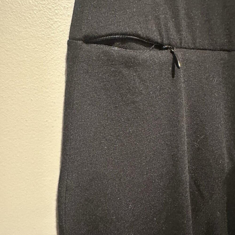 Royal Robbins Black Skirt - Picture 3 of 8